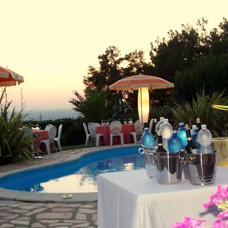 Bed And Breakfast " Il Tesoro Di Mario " Falconara Marittima Zewnętrze zdjęcie