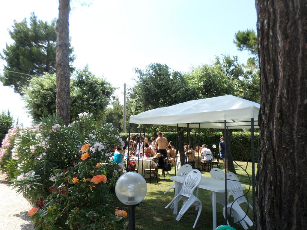 Bed And Breakfast " Il Tesoro Di Mario " Falconara Marittima Zewnętrze zdjęcie