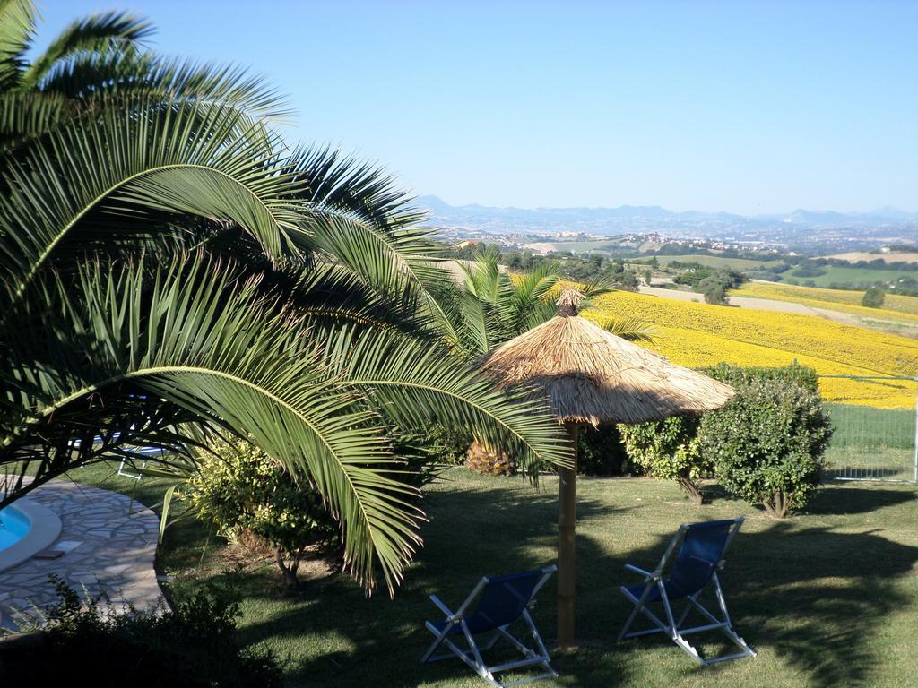 Bed And Breakfast " Il Tesoro Di Mario " Falconara Marittima Zewnętrze zdjęcie