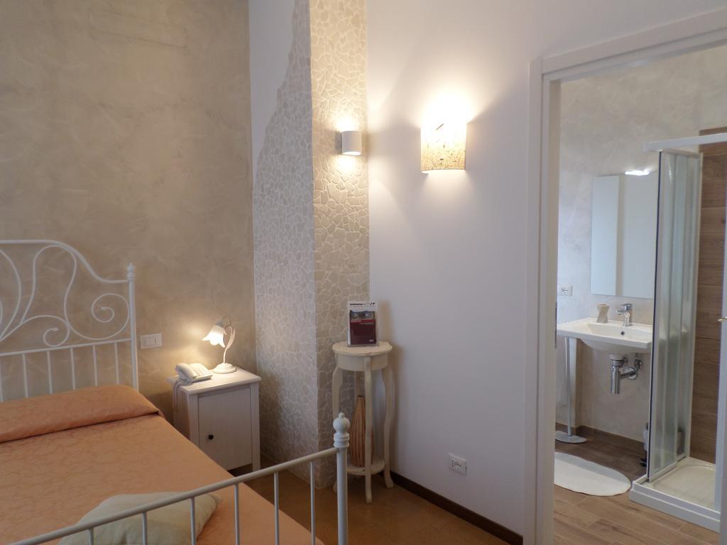 Bed And Breakfast " Il Tesoro Di Mario " Falconara Marittima Zewnętrze zdjęcie