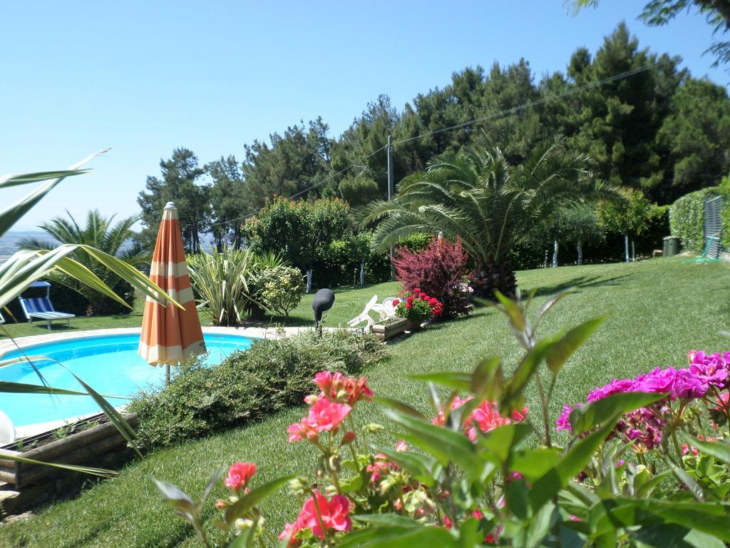 Bed And Breakfast " Il Tesoro Di Mario " Falconara Marittima Zewnętrze zdjęcie