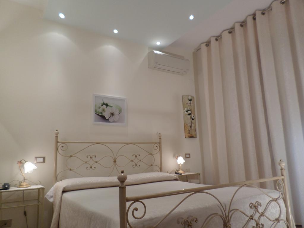 Bed And Breakfast " Il Tesoro Di Mario " Falconara Marittima Zewnętrze zdjęcie