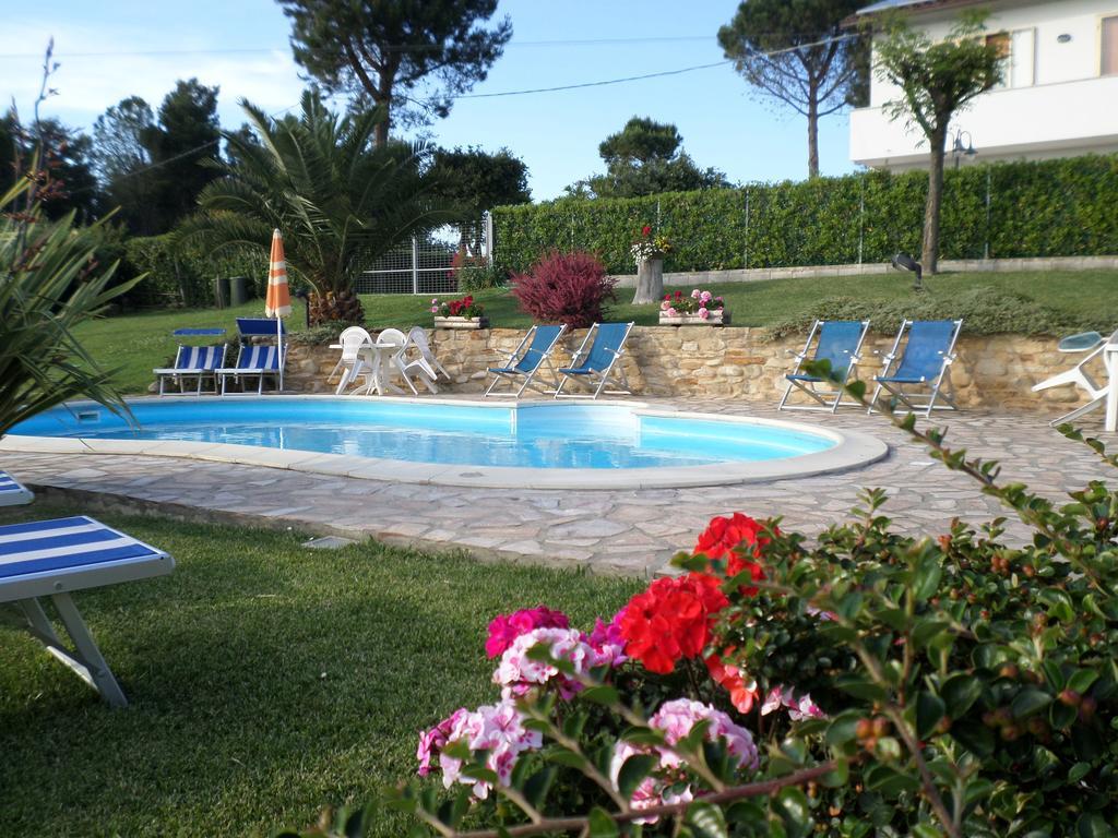 Bed And Breakfast " Il Tesoro Di Mario " Falconara Marittima Zewnętrze zdjęcie