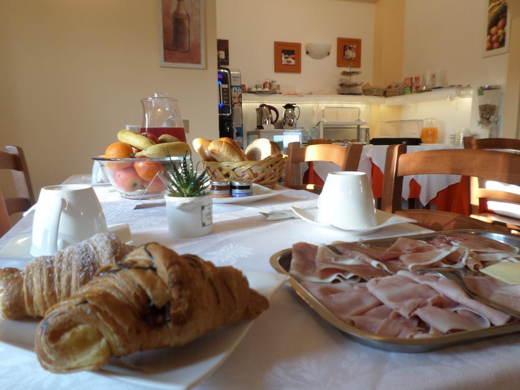 Bed And Breakfast " Il Tesoro Di Mario " Falconara Marittima Zewnętrze zdjęcie